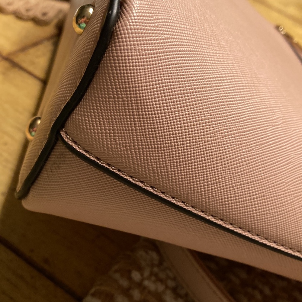 Elegant Blush Crossbody Bag - Picture 10 of 12
